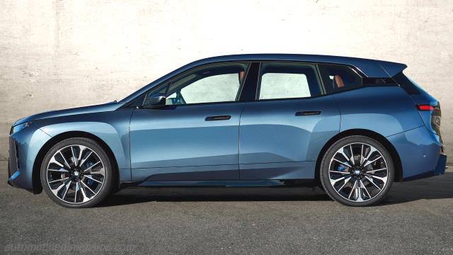 Exterior detail of the BMW iX