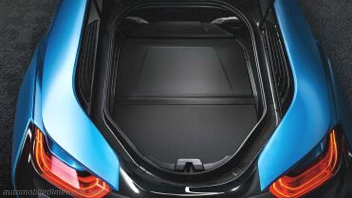 BMW i8 Coupe - Practicality & boot space (2014-2021)