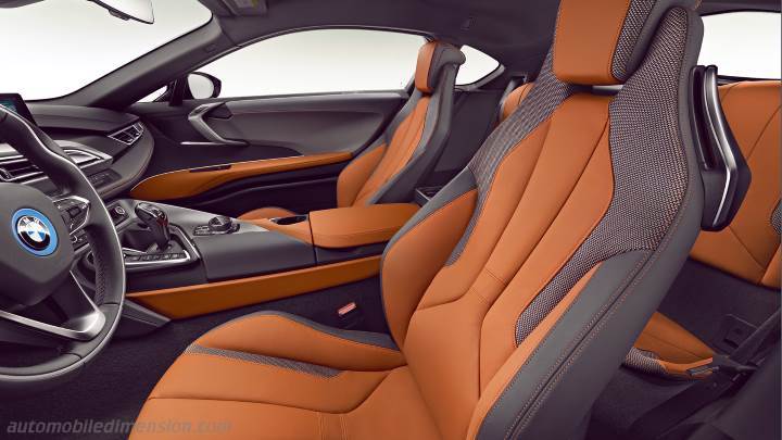 BMW i8 Coupe 2018 interieur