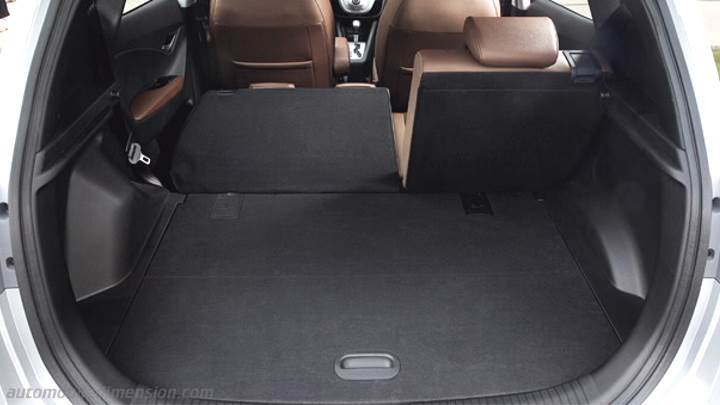 Dimensioni Hyundai ix20 2016 bagagliaio e interni