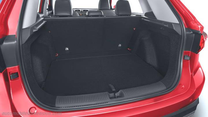 MG ZS 2025 boot space