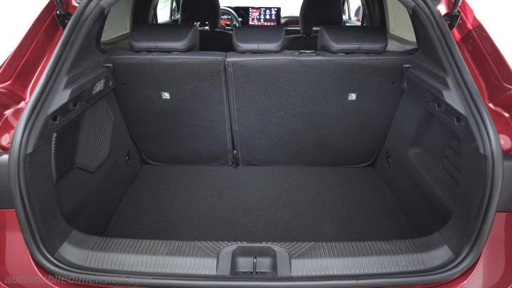 Renault Clio 2026 boot space