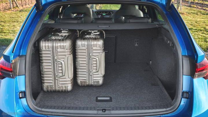 Skoda Octavia Combi 2024 boot space