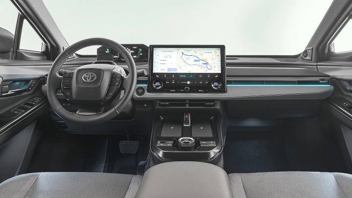 Toyota C-HR+ 2026 dashboard