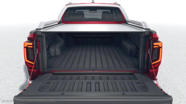 Volkswagen Amarok 2023 boot space